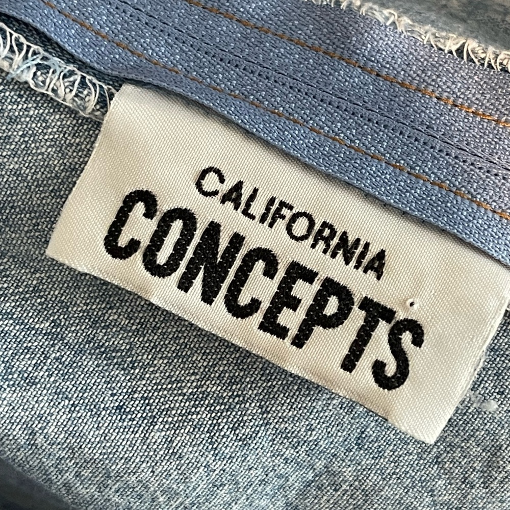 California Concepts Vintage Embroidered Denim Dress - Picture 5 of 5